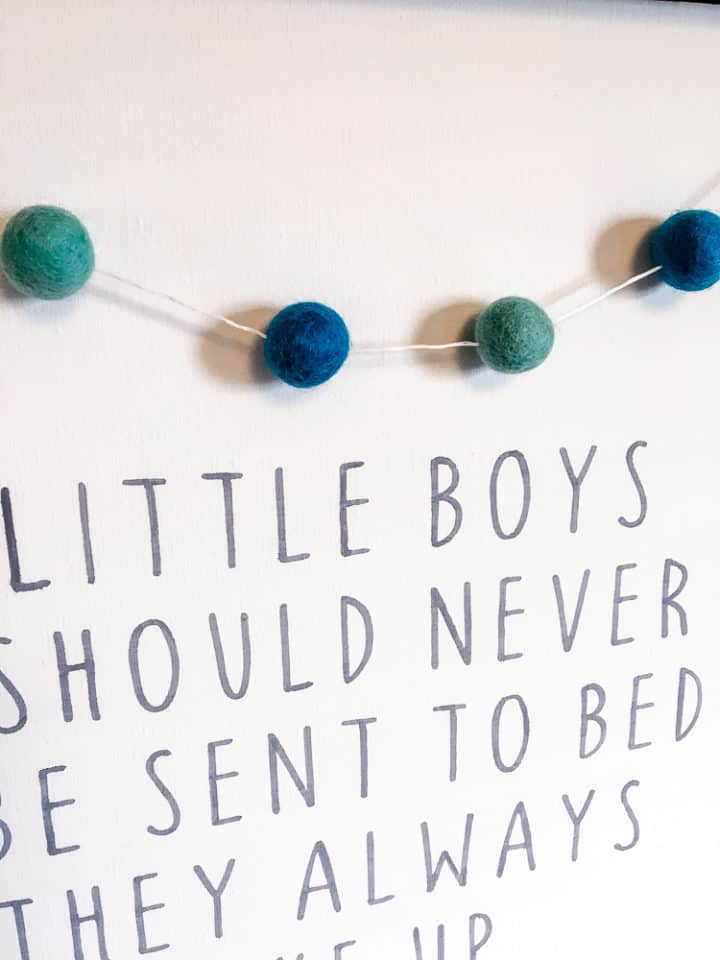 how to make a vinyl stencil with Cricut
