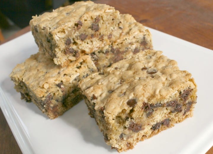 oatmeal chocolate chip bar cookies