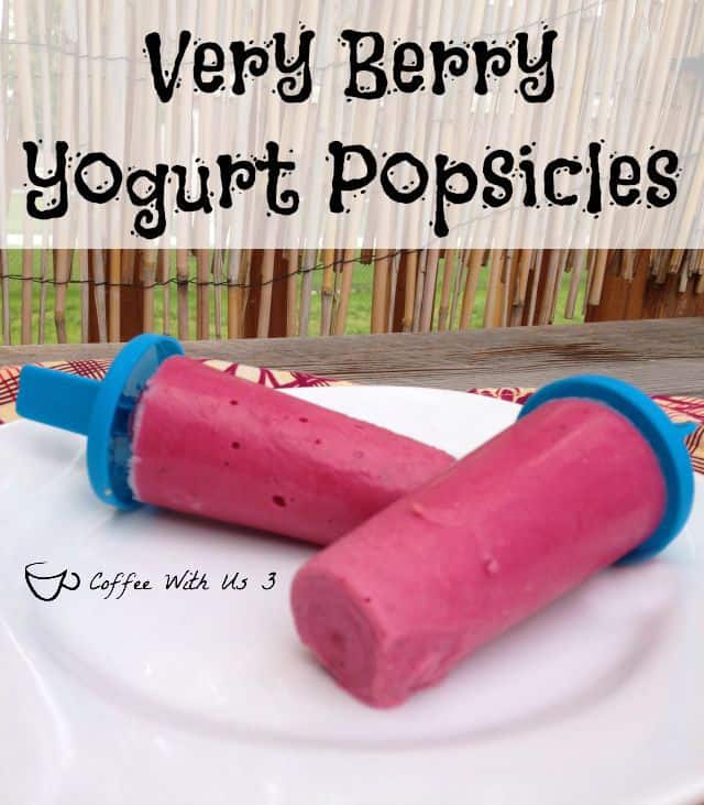 very-berry-yogurt-popsicles