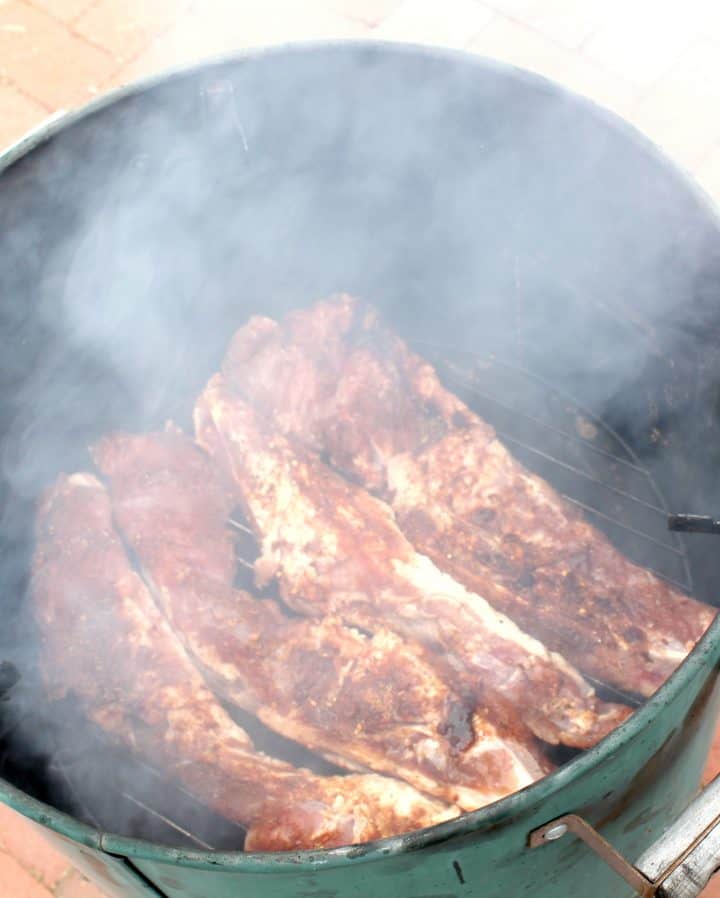 smoking pork spare ribs