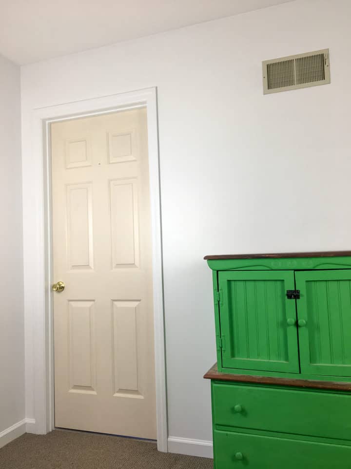 painting interior doors dark gray